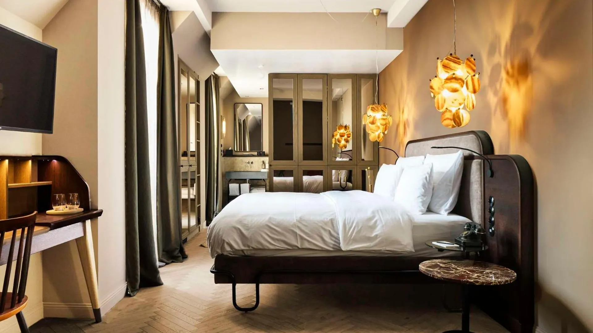 Telegraphenamt Hotell Berlin 5*,  Tyskland
