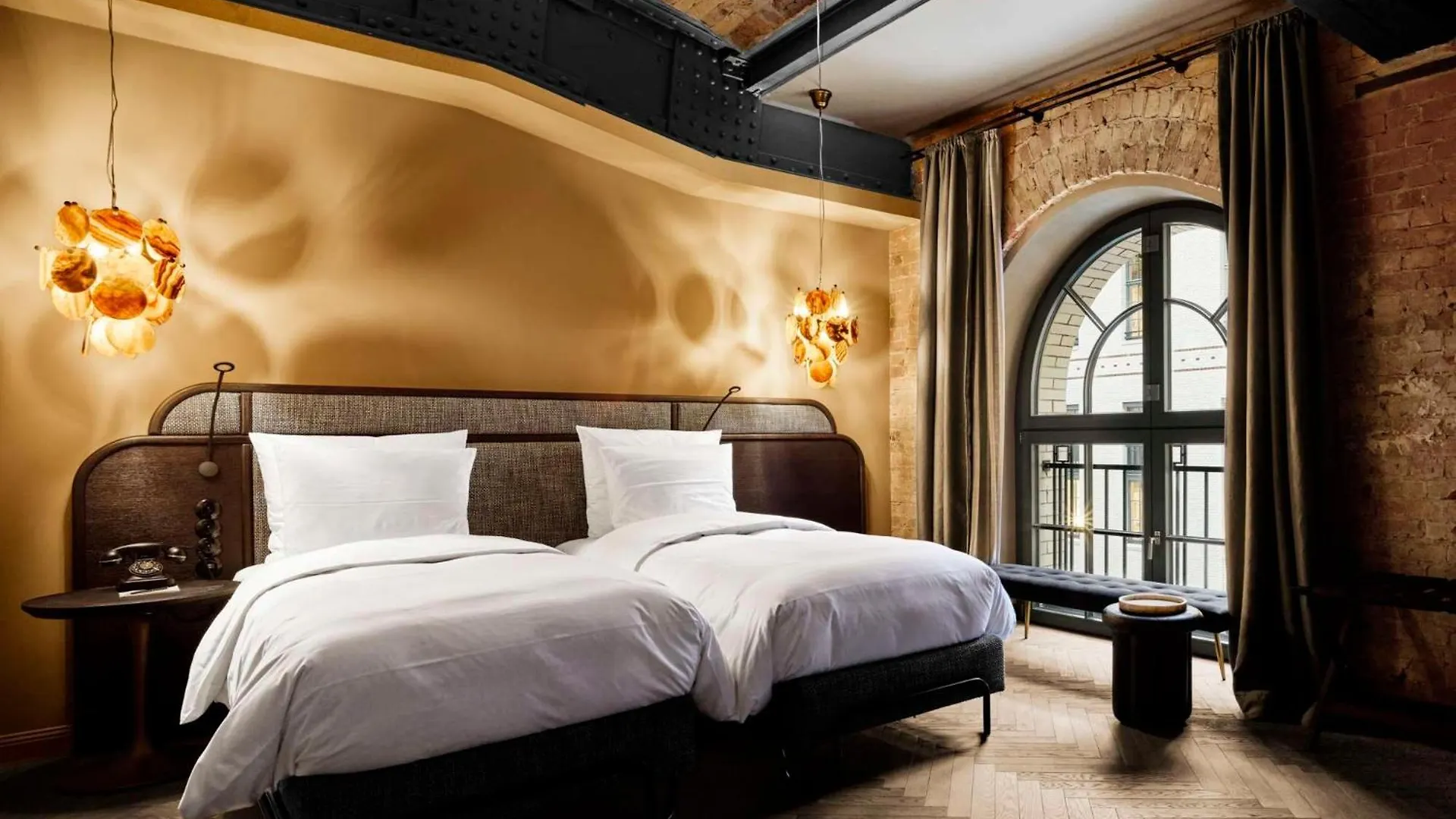 Telegraphenamt Hotell Berlin 5*,